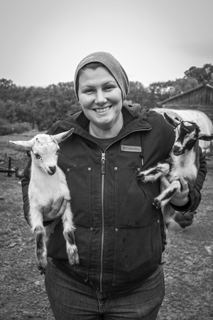 Leah Hennessy with kids, Joan K. Lentini photo